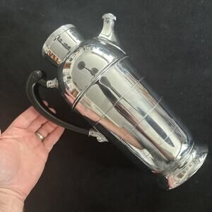 Art Deco Farber Bros Krome Kraft Vintage Chrome & Bakelite Cocktail Shaker tea